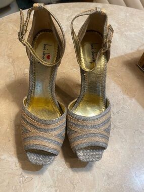 Luichiny Gold and Tan Woven Ankle-Strap Platform Heels